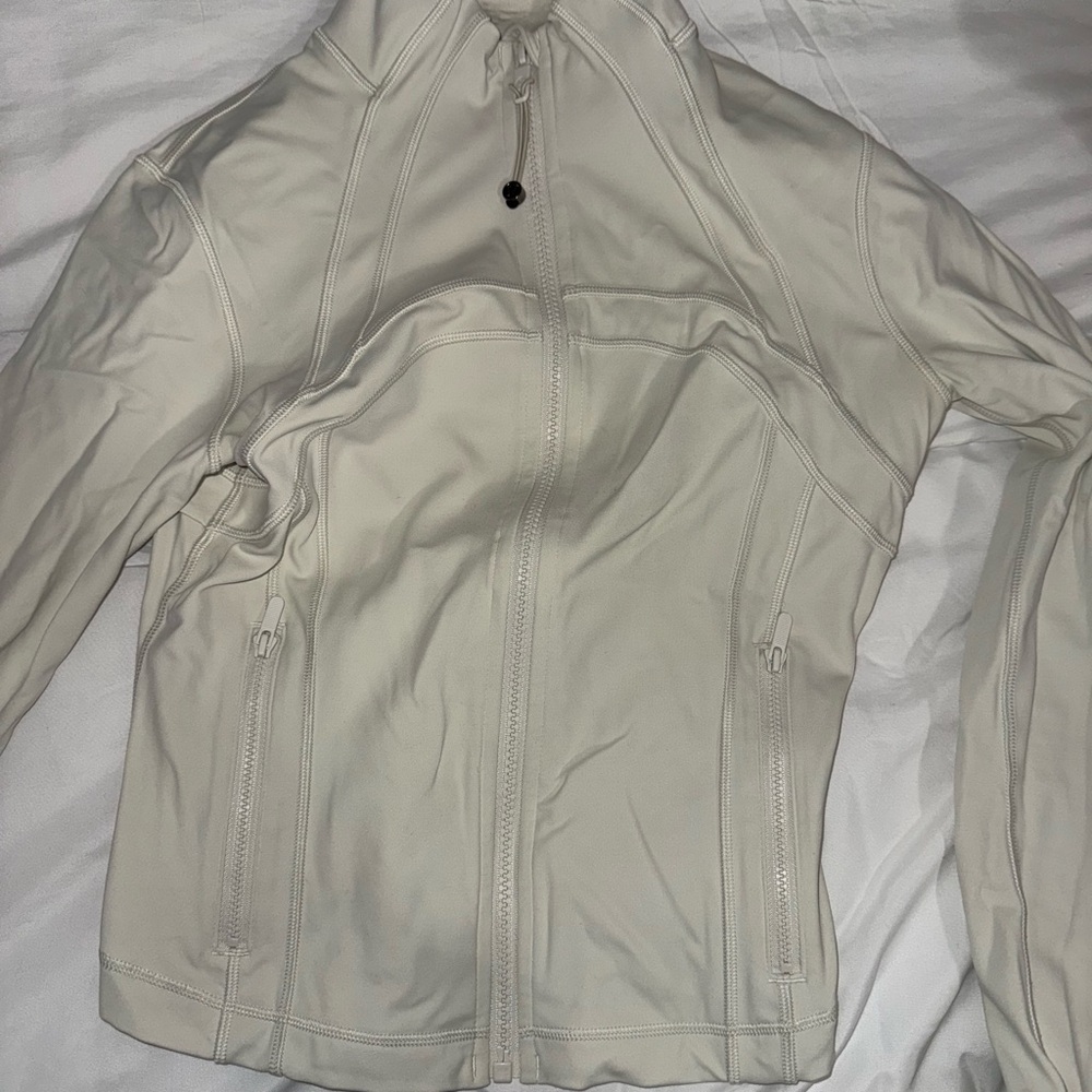 Lululemon cropped define jacket - Picture 5 of 7